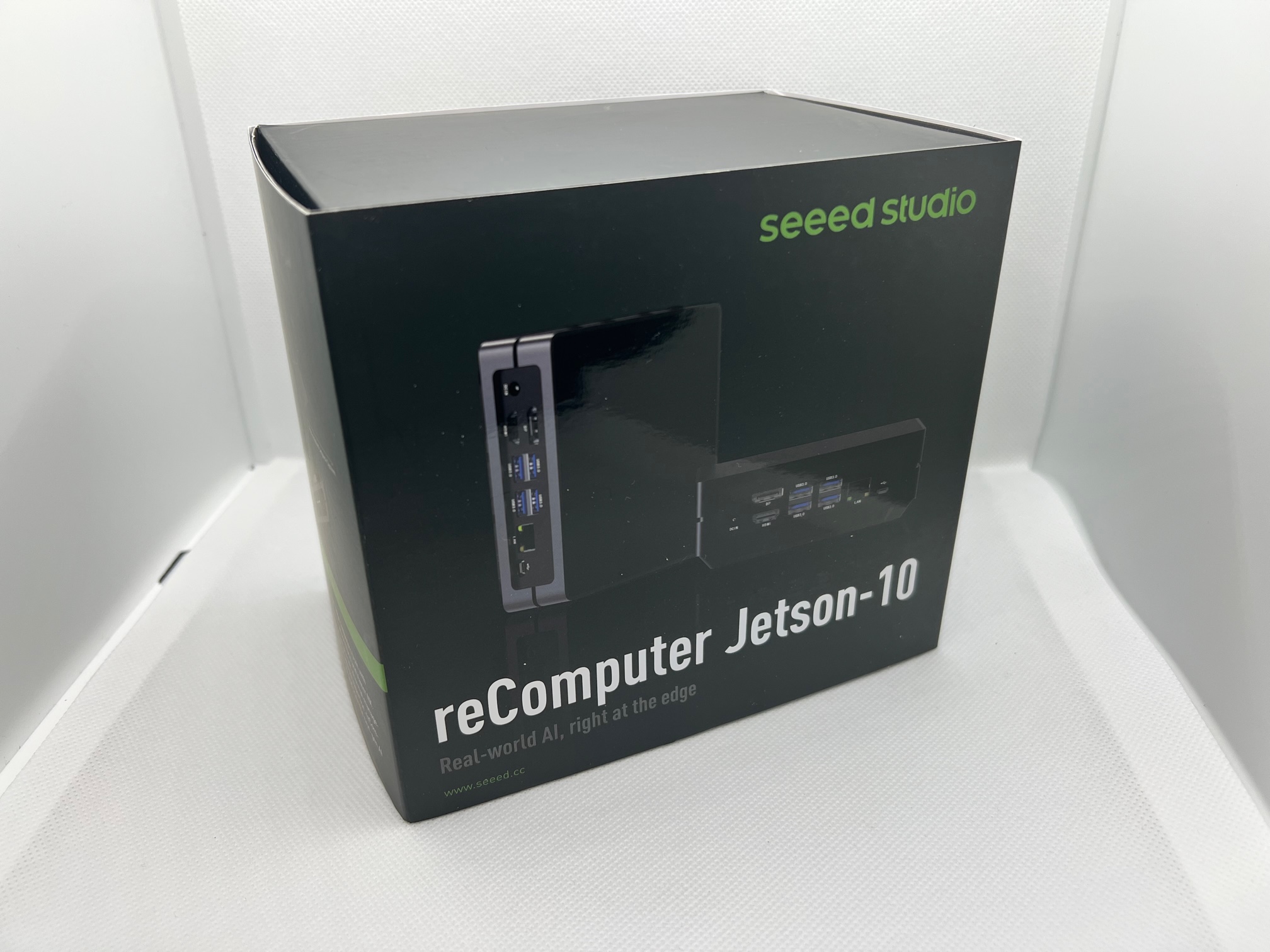 reComputer J1020 Box